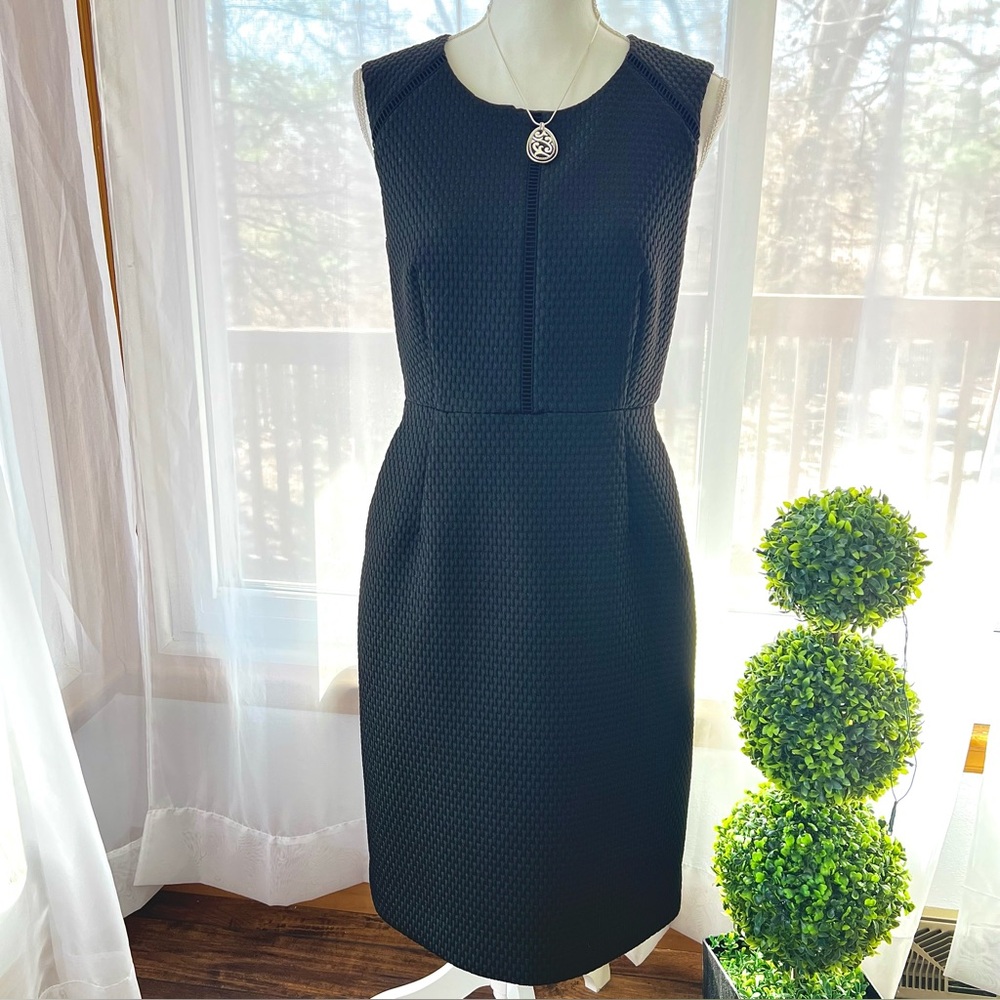J.CREW Portfolio Dress Navy Blue Textured Sheath Size 6 - Picture 2 of 14